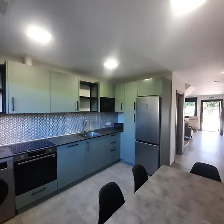 Cerecera Apartman Cuerres